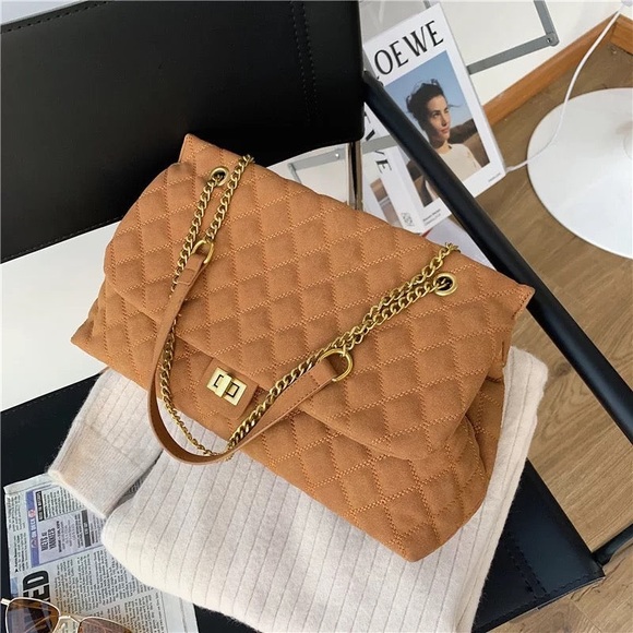 Large Handbag - Picture 1 of 4